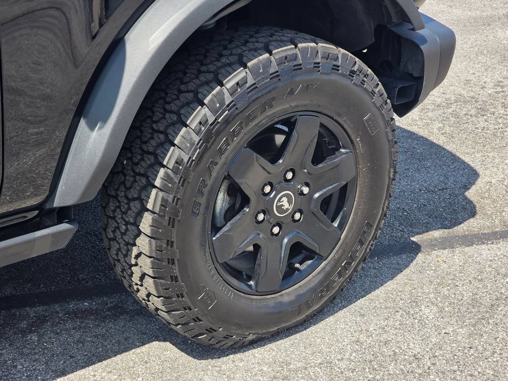 Certified 2024 Ford Bronco Black Diamond AWD/4WD image 36