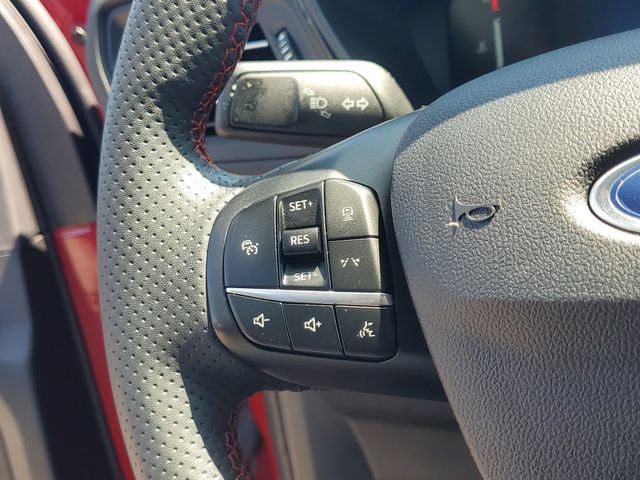 Certified 2023 Ford Escape ST-Line w/ Tech Pack #1 AWD/4WD image 17