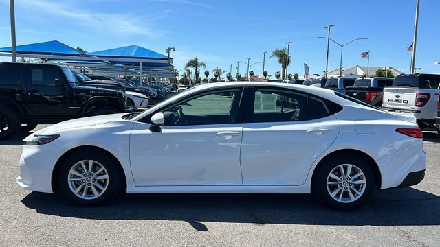 Used 2025 Toyota Camry LE FWD image 7