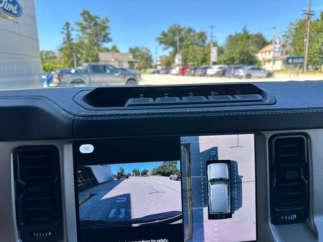 Certified 2025 Ford Bronco Outer Banks w/ Sasquatch Package AWD/4WD image 58