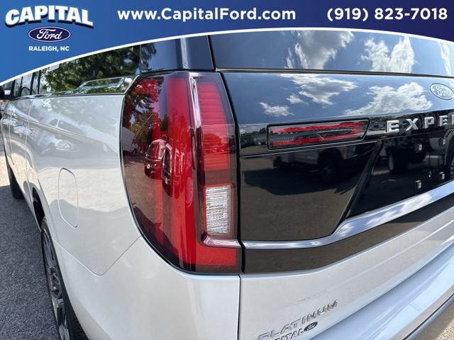 Certified 2025 Ford Expedition Max Platinum w/ Platinum Ultimate Package AWD/4WD image 15