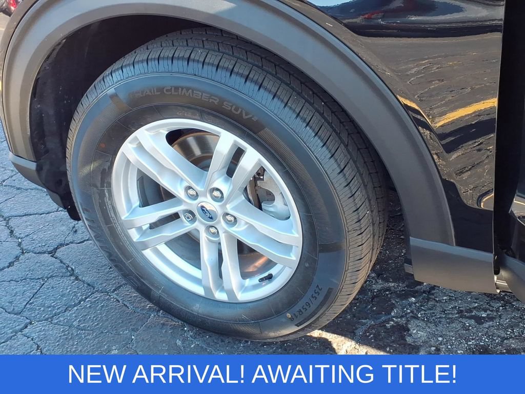 Certified 2023 Ford Explorer XLT w/ Equipment Group 202A AWD/4WD image 28
