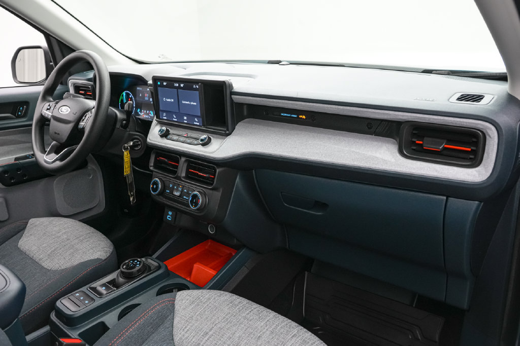 Certified 2023 Ford Maverick XLT FWD image 21