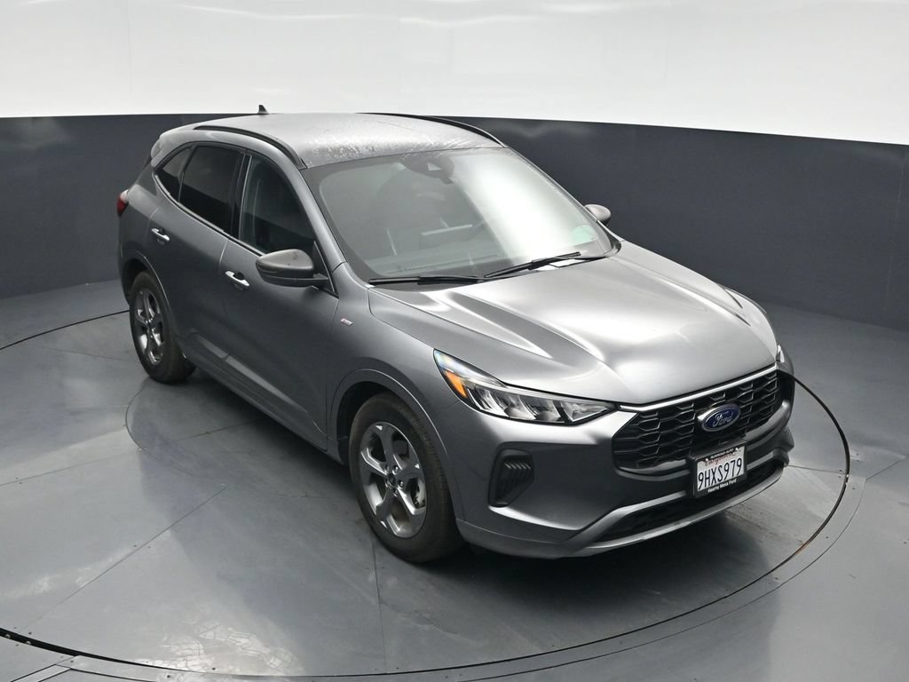 Certified 2023 Ford Escape ST-Line w/ Tech Pack #1 FWD image 37
