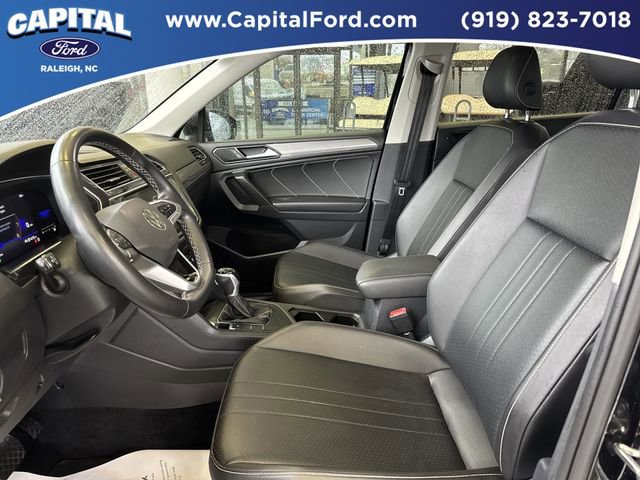Used 2022 Volkswagen Tiguan SE image 23