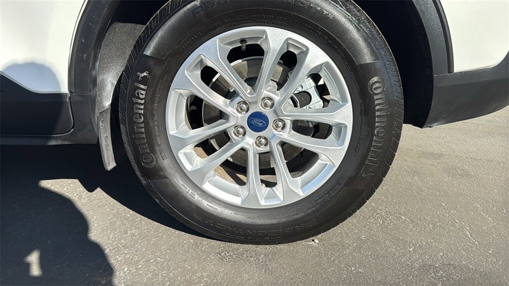 Certified 2022 Ford Escape SE image 8