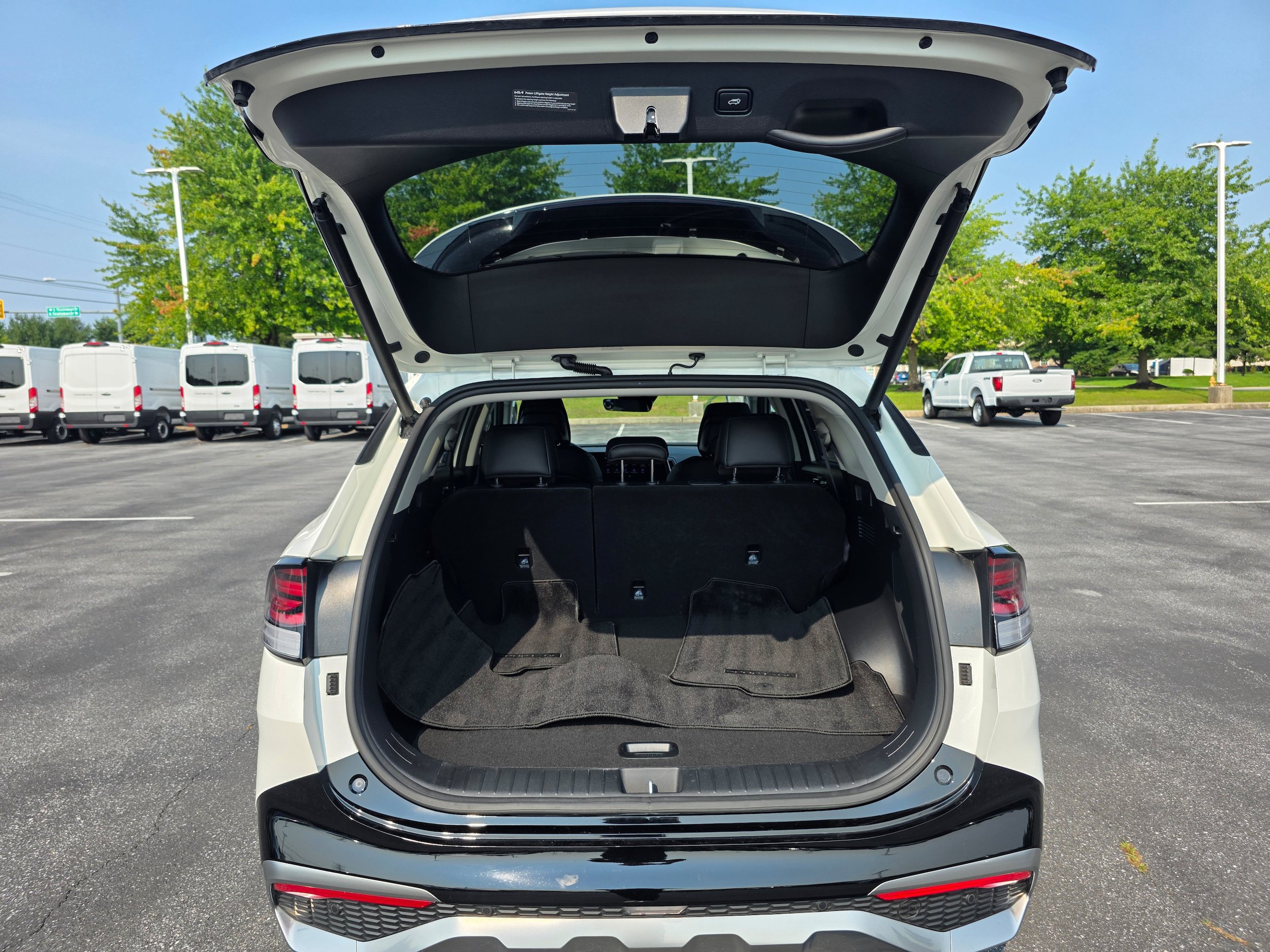 Used 2025 Kia Sportage SX Prestige AWD/4WD image 7
