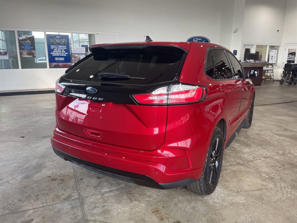 Certified 2022 Ford Edge ST-Line AWD/4WD image 6