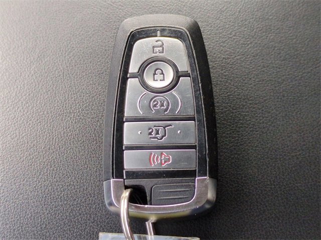 Certified 2020 Ford Explorer XLT w/ Equipment Group 202A image 27