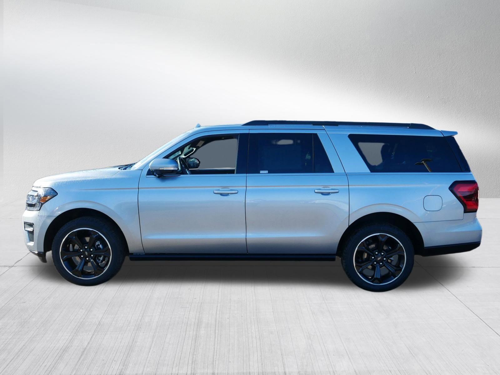 Certified 2023 Ford Expedition Max Limited AWD/4WD image 2