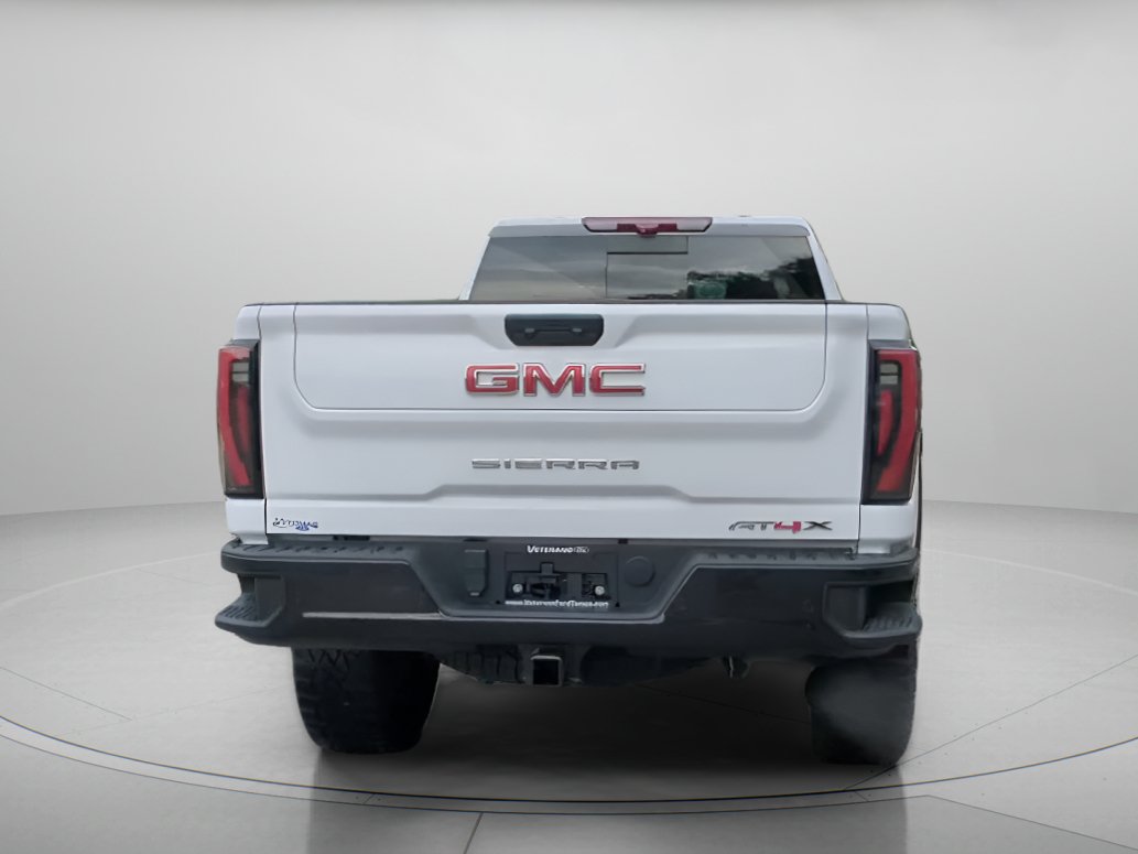Used 2024 GMC Sierra 2500 AT4X AWD/4WD image 25