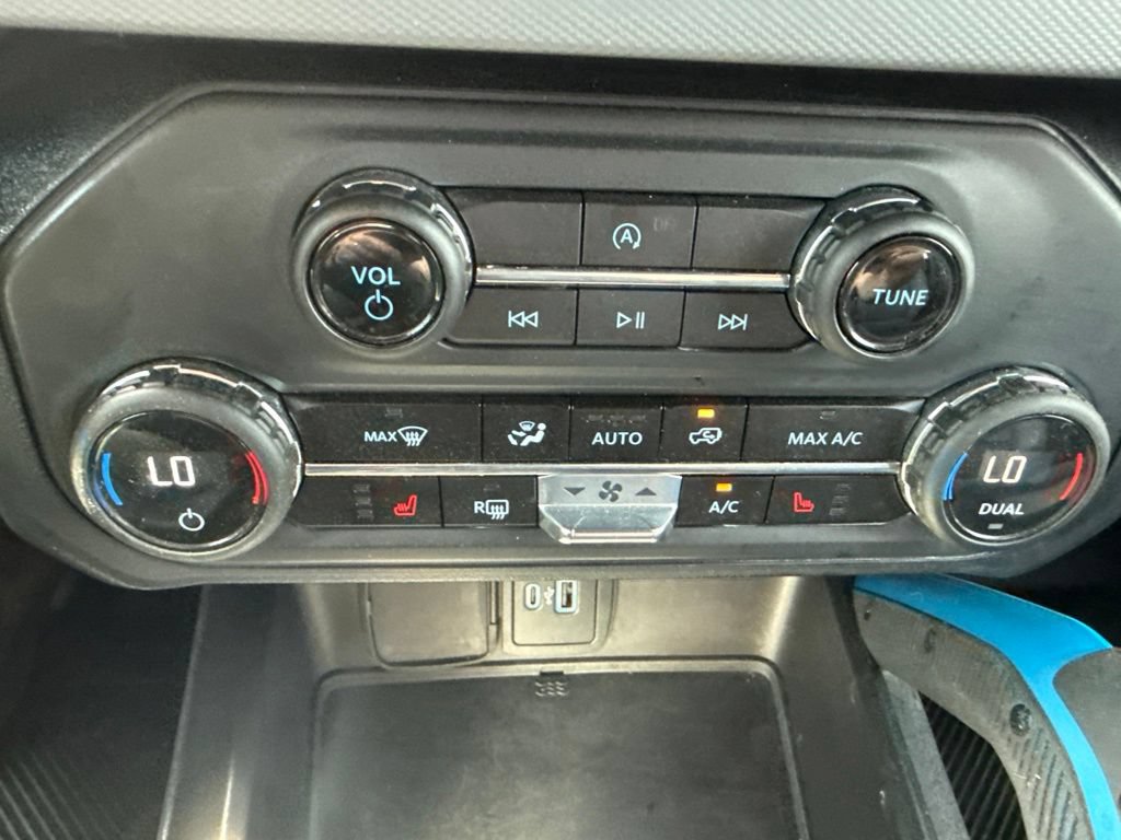 Certified 2023 Ford Bronco Black Diamond AWD/4WD image 24