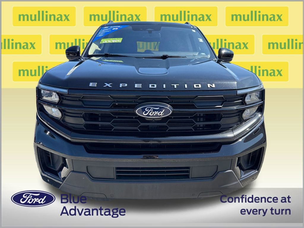 Certified 2025 Ford Expedition Max Active RWD image 11
