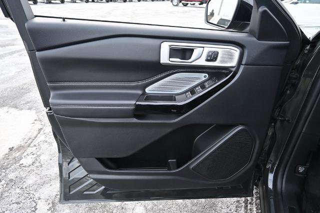 Certified 2022 Ford Explorer ST w/ Equipment Group 401A image 22