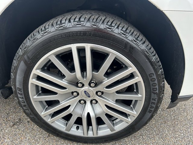 Certified 2022 Ford Expedition Limited image 9