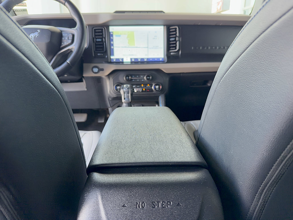 Certified 2023 Ford Bronco Wildtrak AWD/4WD image 31