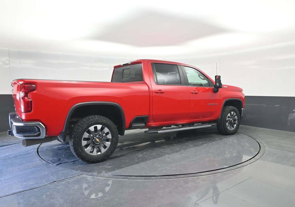 Used 2022 Chevrolet Silverado 2500 LT w/ Convenience Package image 15