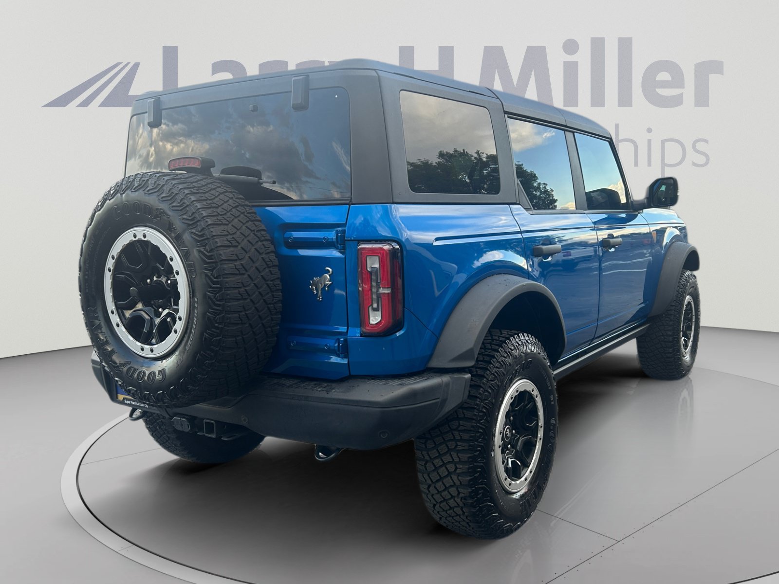 Certified 2024 Ford Bronco Badlands AWD/4WD image 5