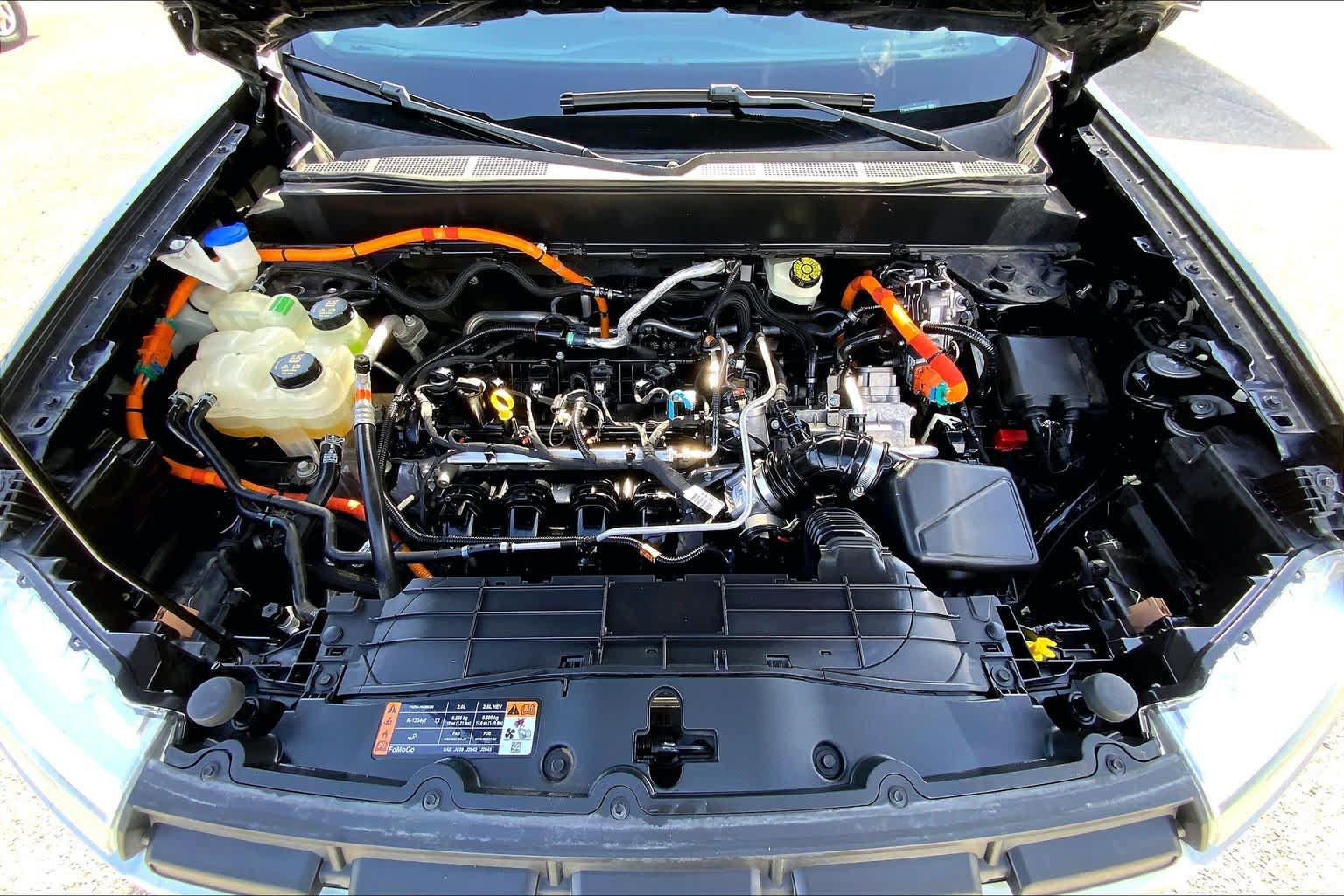 Certified 2022 Ford Maverick Lariat FWD image 30