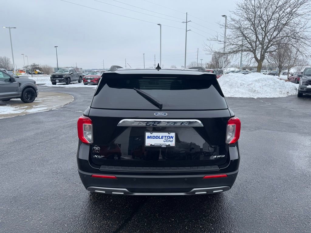 Certified 2023 Ford Explorer XLT w/ Equipment Group 202A image 6