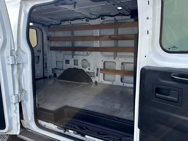 Certified 2018 Ford Transit 250 130 Low Roof w/ Exterior Upgrade Package RWD image 22