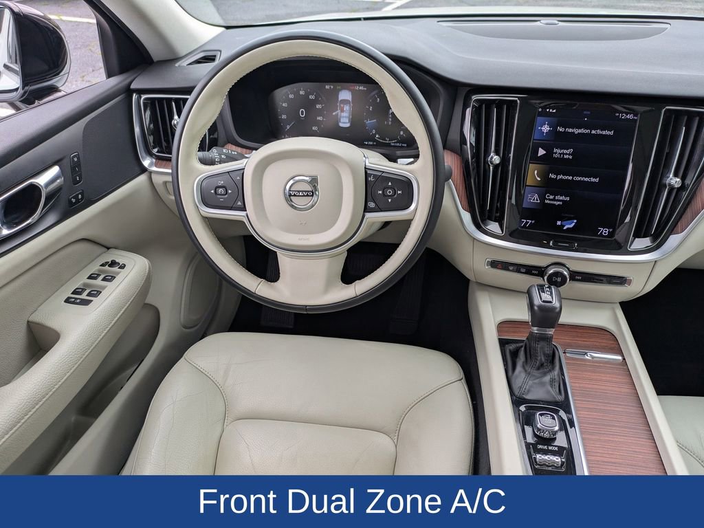 Used 2021 Volvo S60 T5 Momentum FWD image 16