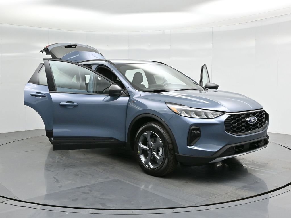 Certified 2025 Ford Escape ST-Line w/ Equipment Group 301A image 52