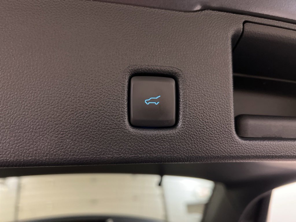 Certified 2024 Ford Escape Active image 33