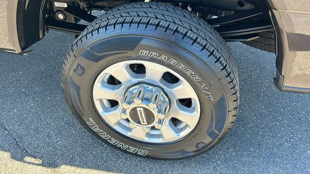 Certified 2024 Ford F250 XLT image 6