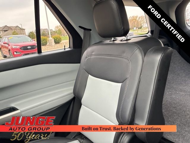 Certified 2023 Ford Explorer XLT w/ Equipment Group 202A AWD/4WD image 32