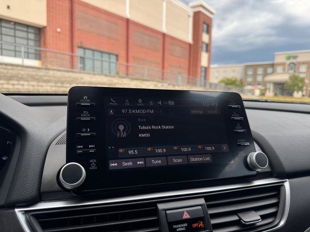 Used 2018 Honda Accord EX-L image 25