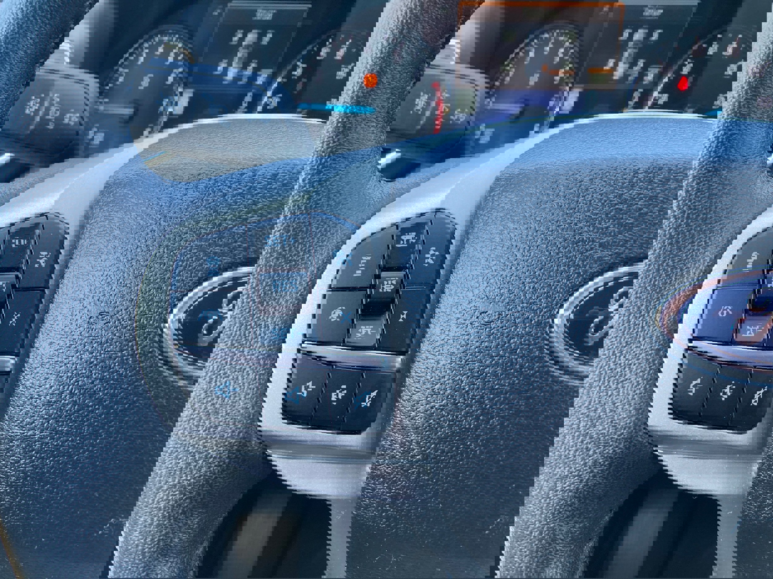 Certified 2022 Ford Explorer XLT w/ Equipment Group 202A image 20