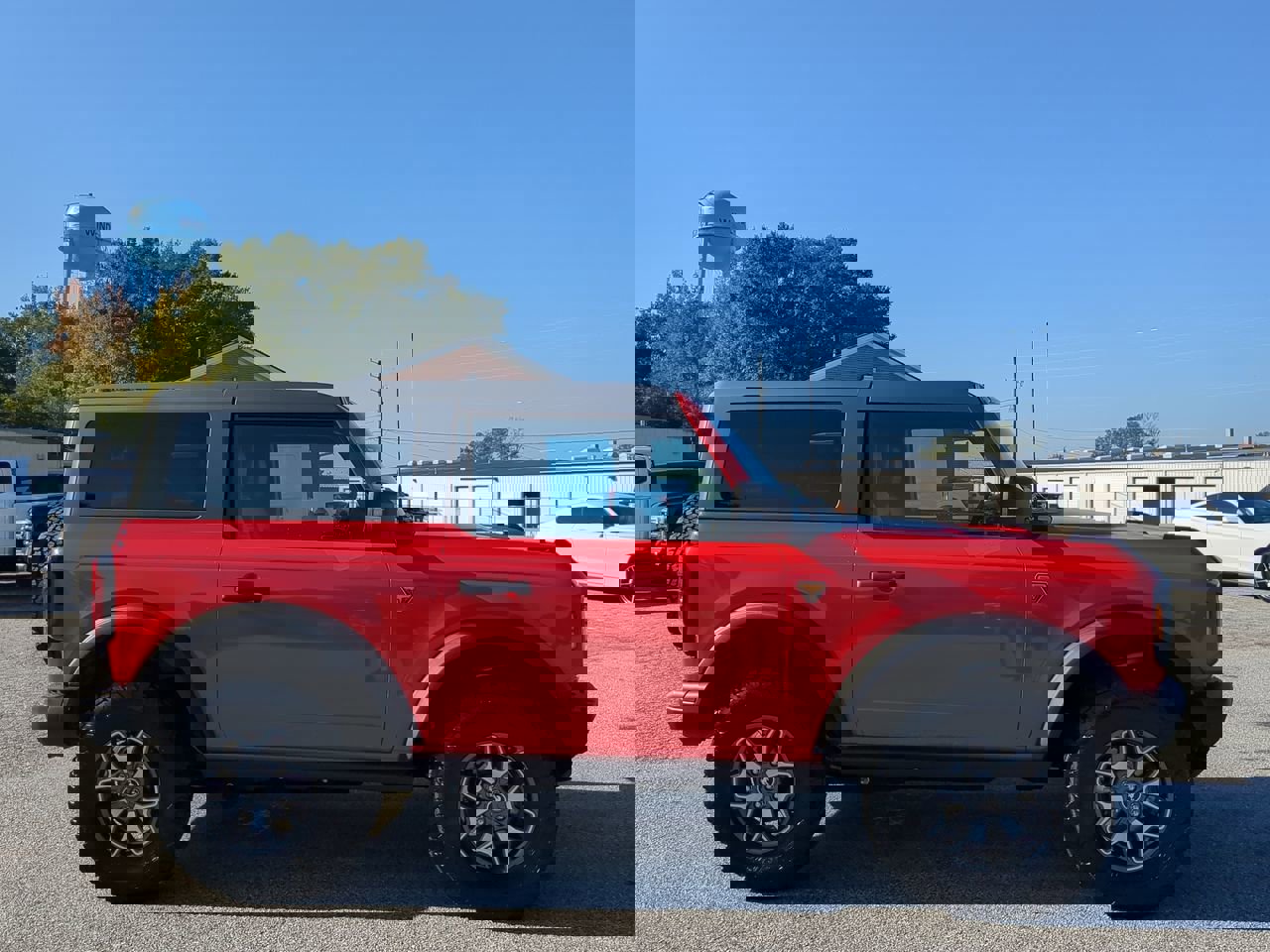 Certified 2023 Ford Bronco Badlands image 6