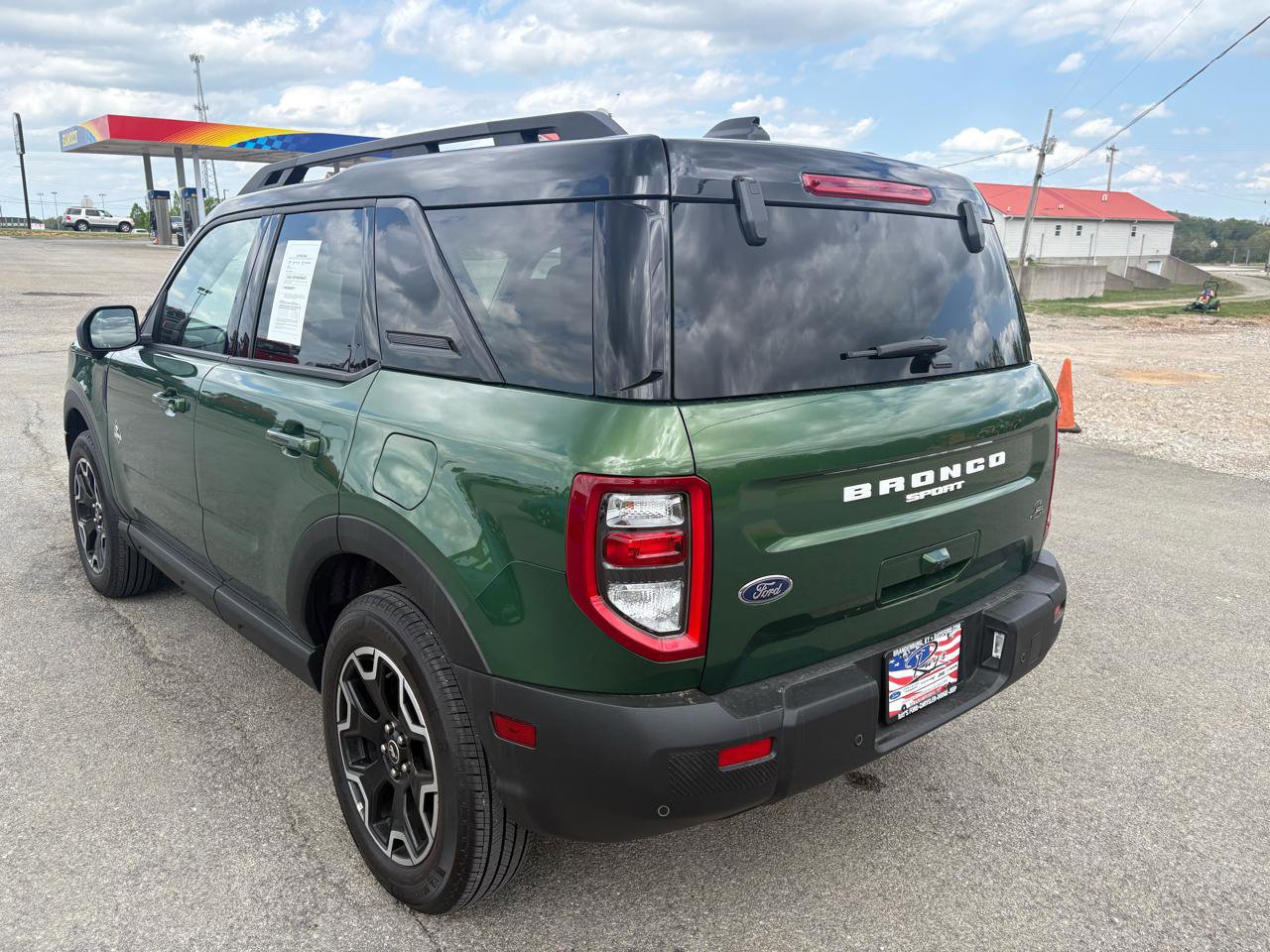 Certified 2025 Ford Bronco Sport Outer Banks w/ Outer Banks Tech Package+ AWD/4WD image 5