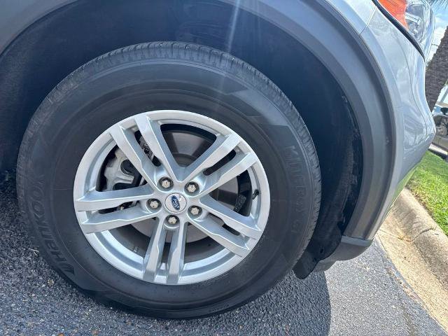 Certified 2023 Ford Explorer XLT RWD image 8