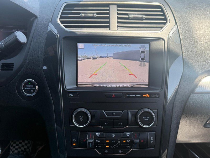 Certified 2019 Ford Explorer XLT w/ Equipment Group 202A AWD/4WD image 22
