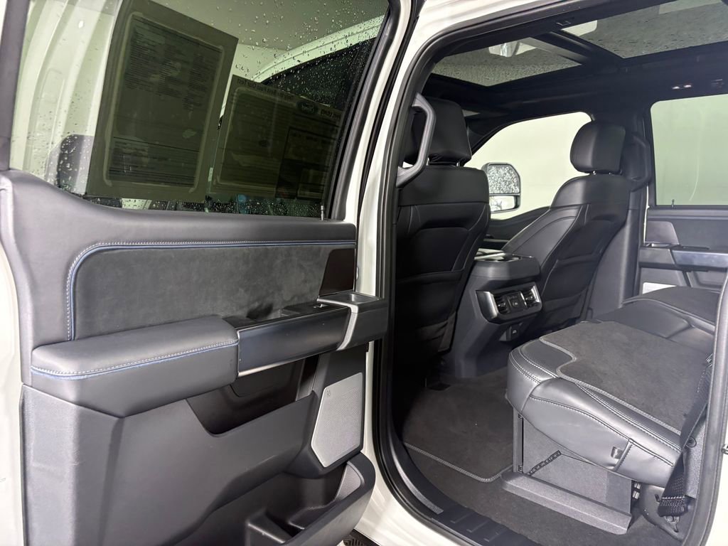 Certified 2026 Ford F450 Platinum w/ FX4 Off-Road Package AWD/4WD image 29