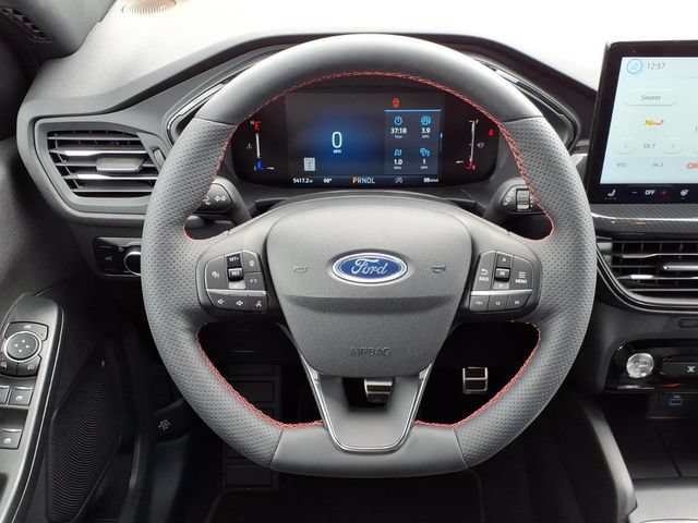 Certified 2023 Ford Escape ST-Line w/ Tech Pack #1 AWD/4WD image 14
