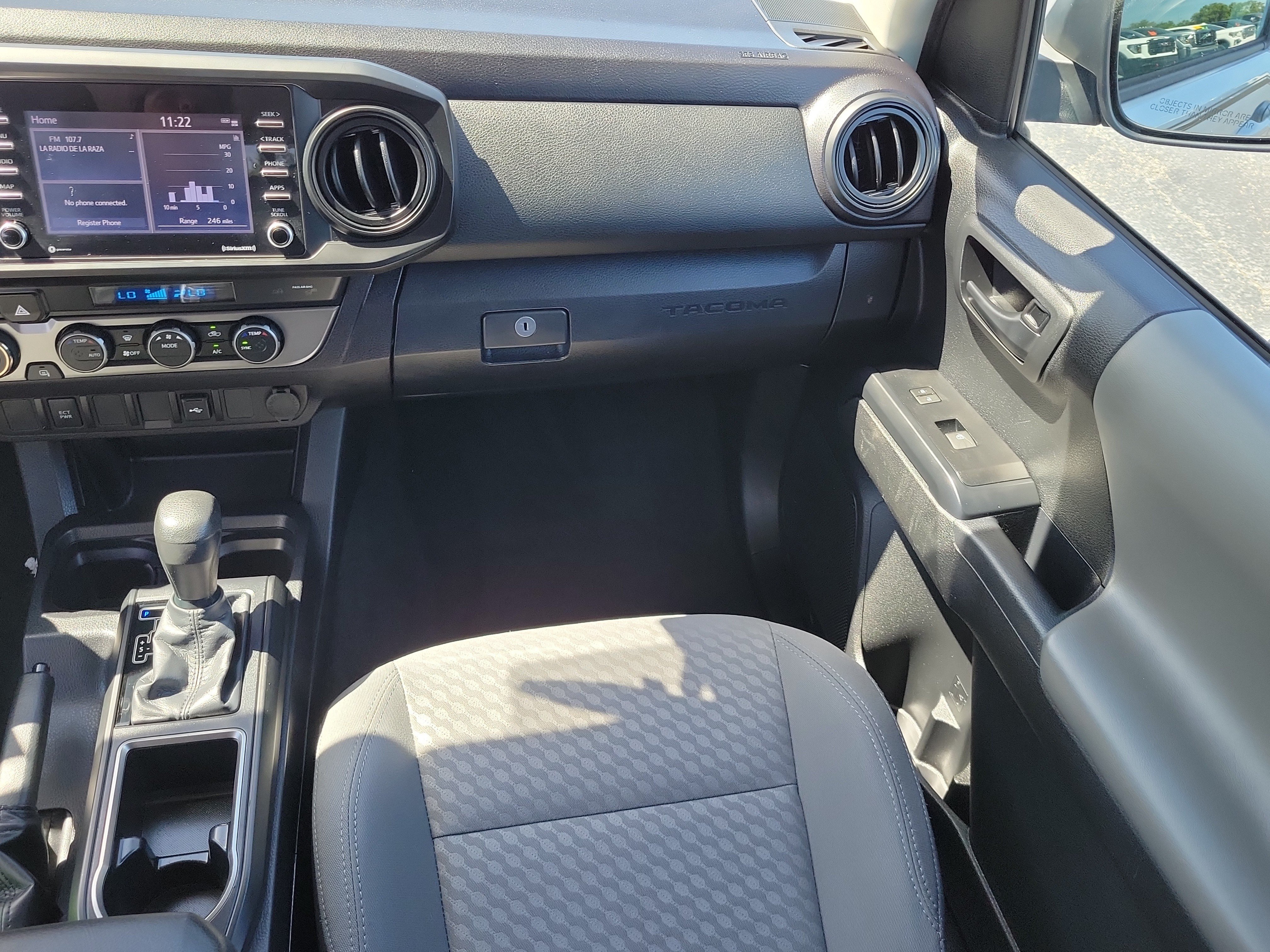 Used 2023 Toyota Tacoma SR AWD/4WD image 15