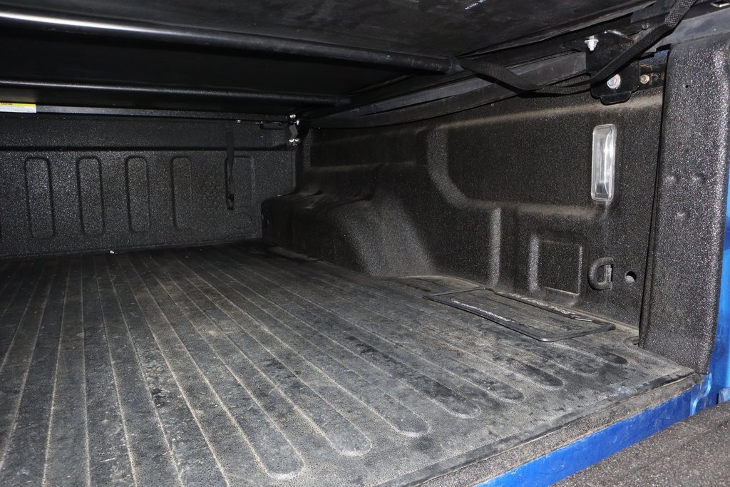 Used 2022 Jeep Gladiator Willys image 15