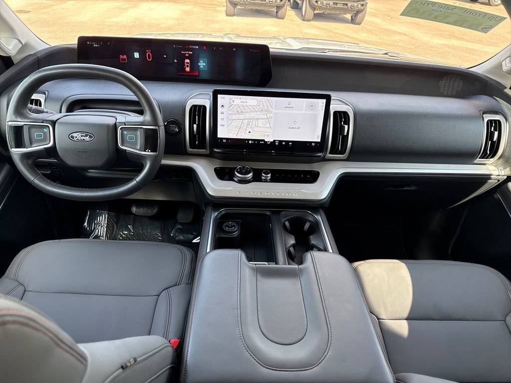 Certified 2025 Ford Expedition Max Active RWD image 6