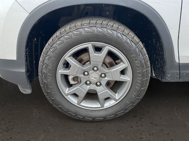 Used 2025 Honda Passport TrailSport image 26