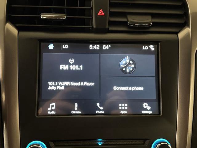 Certified 2017 Ford Fusion SE w/ Fusion SE Technology Package image 25