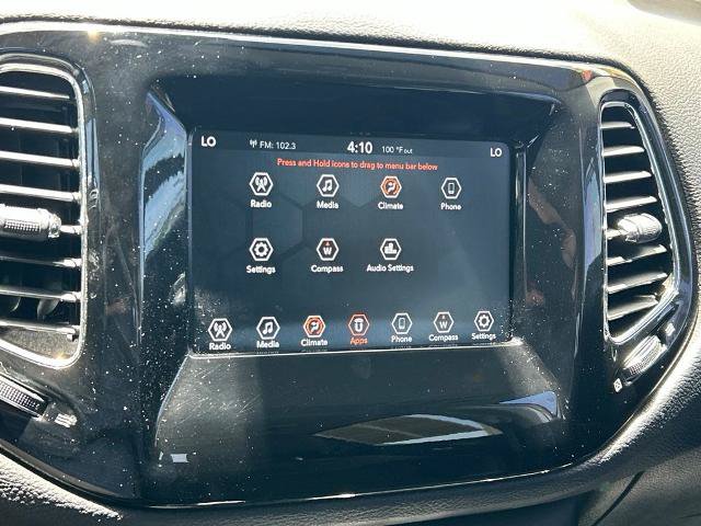 Used 2020 Jeep Compass Latitude FWD image 30