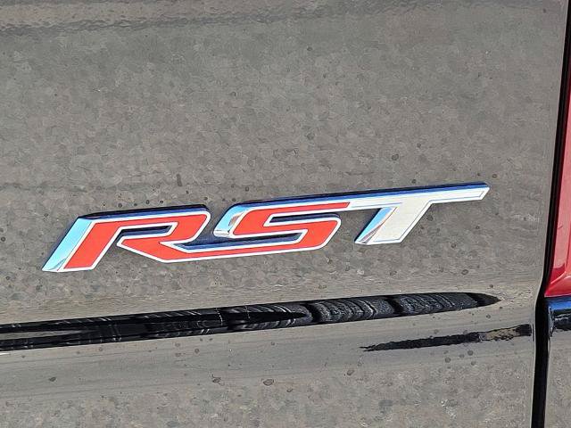 Used 2022 Chevrolet Silverado 1500 RST RWD image 10