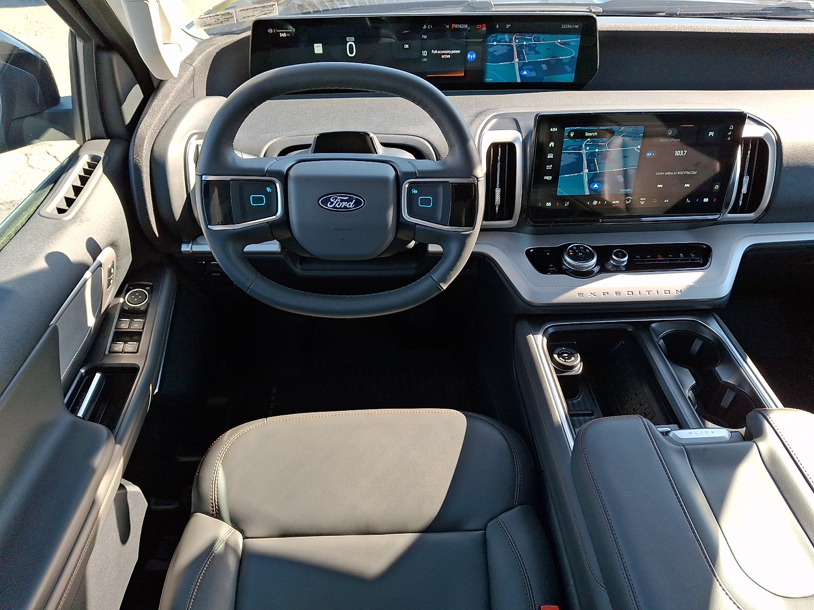 Certified 2025 Ford Expedition Active AWD/4WD image 14