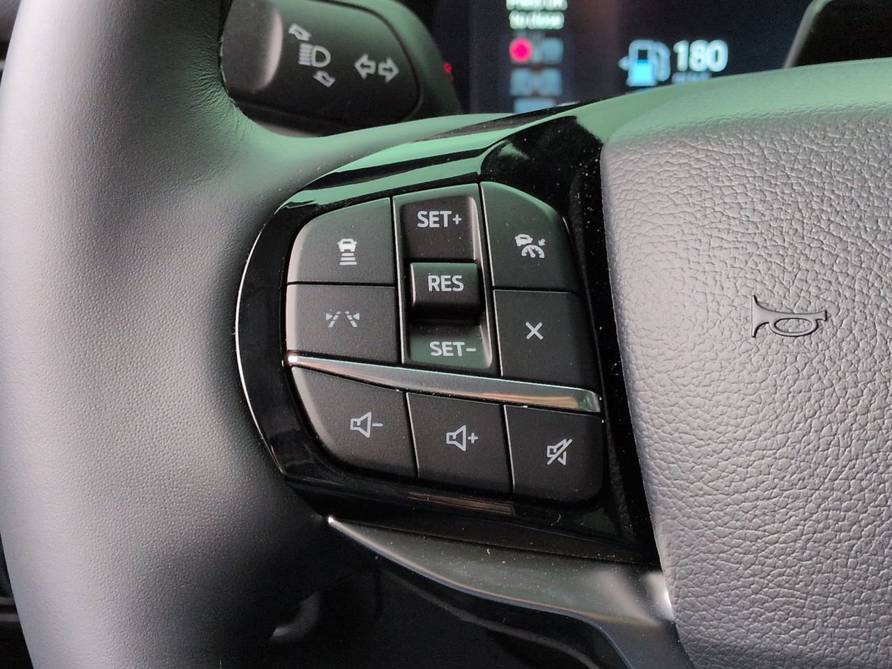 Certified 2026 Ford Explorer Platinum w/ LUX Leather Package image 24