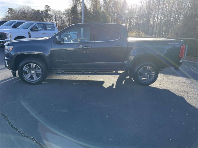 Used 2017 Chevrolet Colorado LT w/ LT Convenience Package image 2