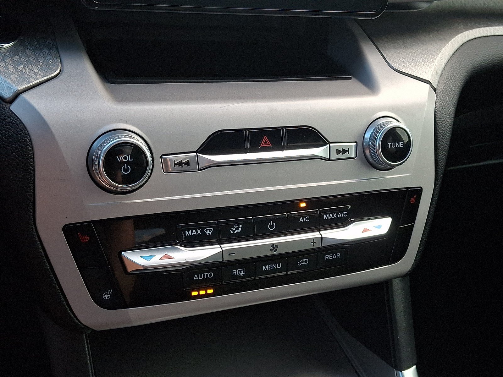Certified 2023 Ford Explorer Timberline AWD/4WD image 15