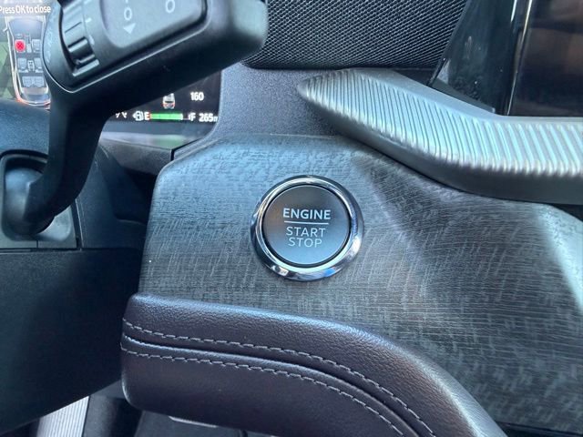 Certified 2025 Ford Explorer Platinum w/ LUX Leather Package image 28